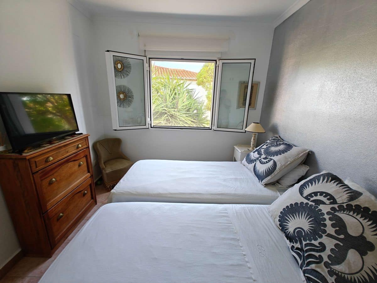 2 soveværelse Lejlighed til leje i Denia med swimmingpool - € 700 (Ref: 9107685)