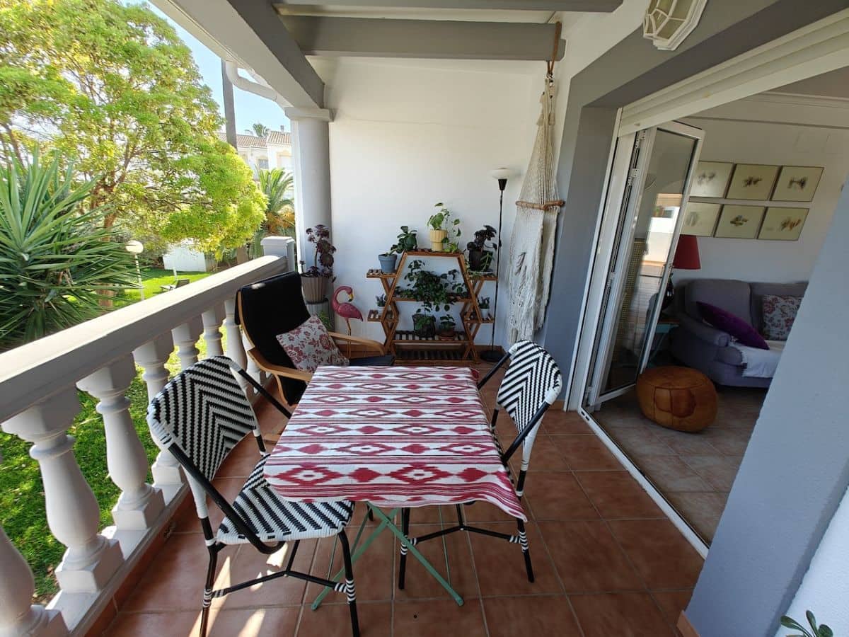 2 soveværelse Lejlighed til leje i Denia med swimmingpool - € 700 (Ref: 9107685)