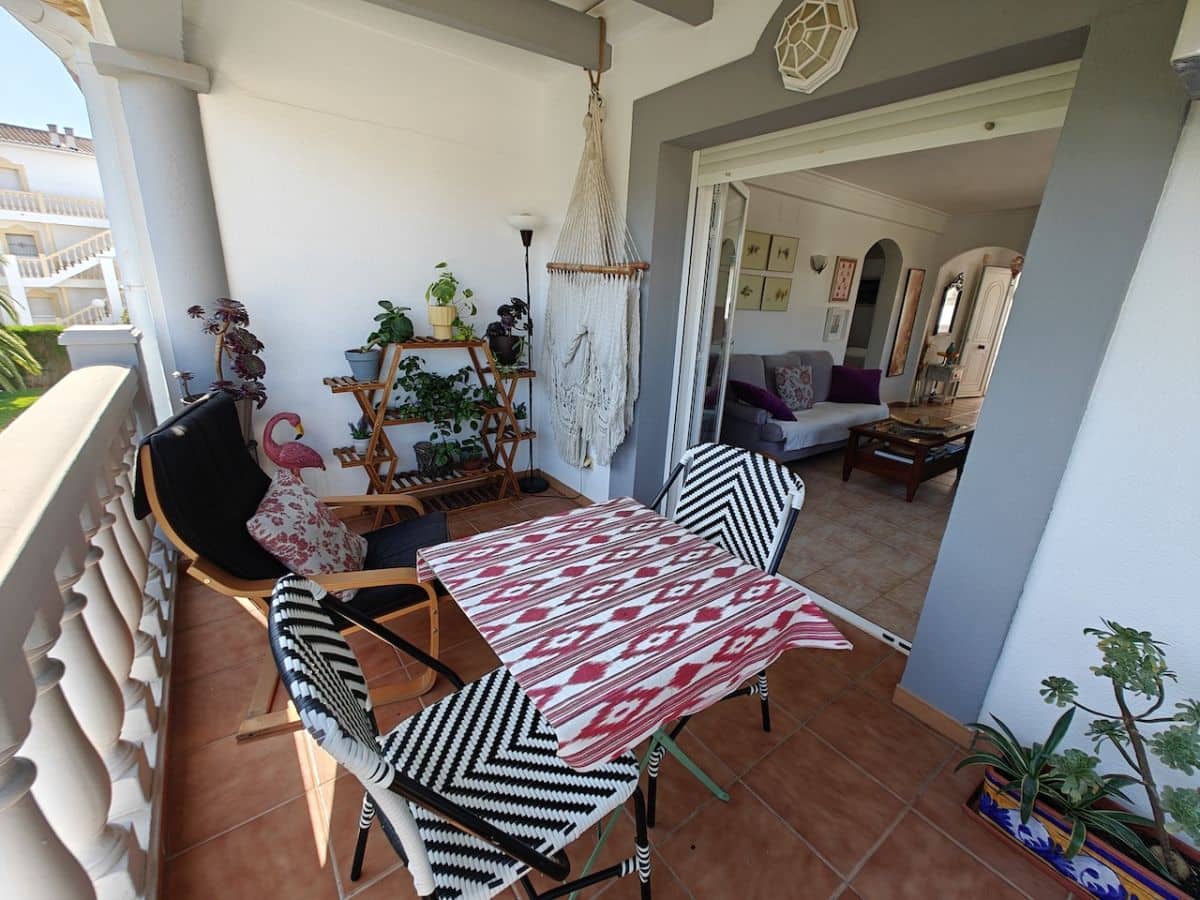 2 soveværelse Lejlighed til leje i Denia med swimmingpool - € 700 (Ref: 9107685)