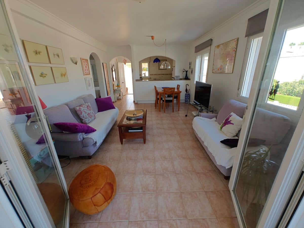 2 soveværelse Lejlighed til leje i Denia med swimmingpool - € 700 (Ref: 9107685)