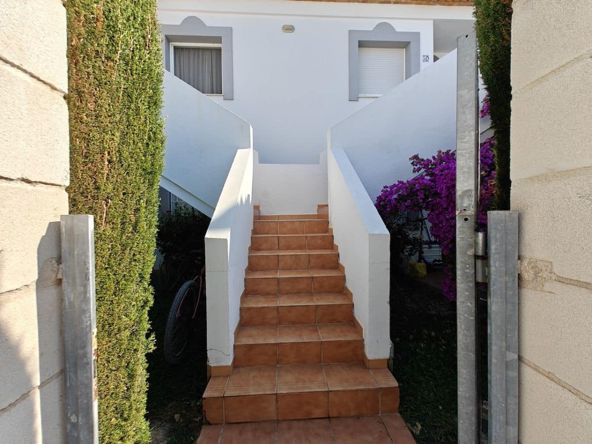 2 soveværelse Lejlighed til leje i Denia med swimmingpool - € 700 (Ref: 9107685)