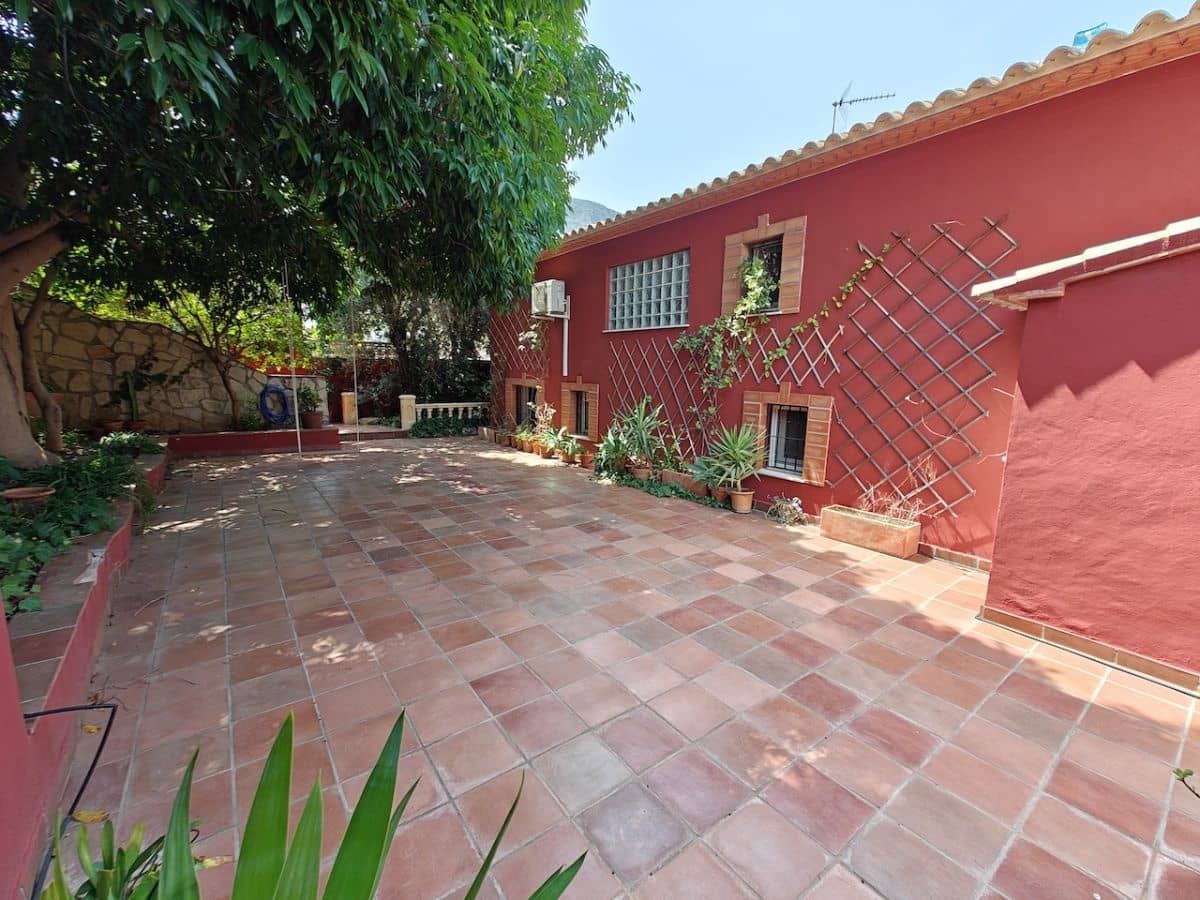 4 soveværelse Villa til leje i Denia med swimmingpool - € 1.650 (Ref: 9168996)