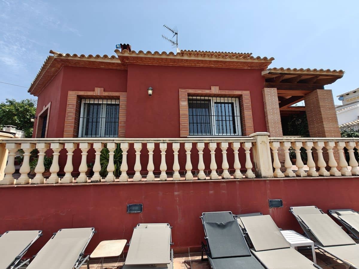 4 soveværelse Villa til leje i Denia med swimmingpool - € 1.650 (Ref: 9168996)