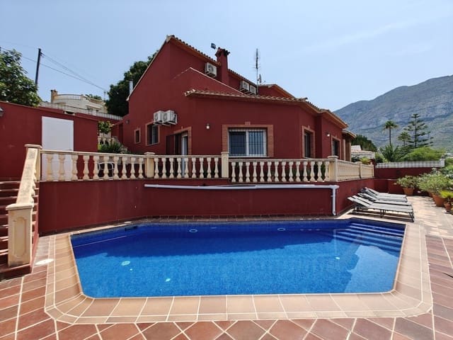 4 bedroom Villa for rent in Dénia with pool - € 1,650 (Ref: 9168996)