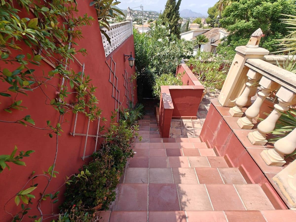 4 soveværelse Villa til leje i Denia med swimmingpool - € 1.650 (Ref: 9168996)