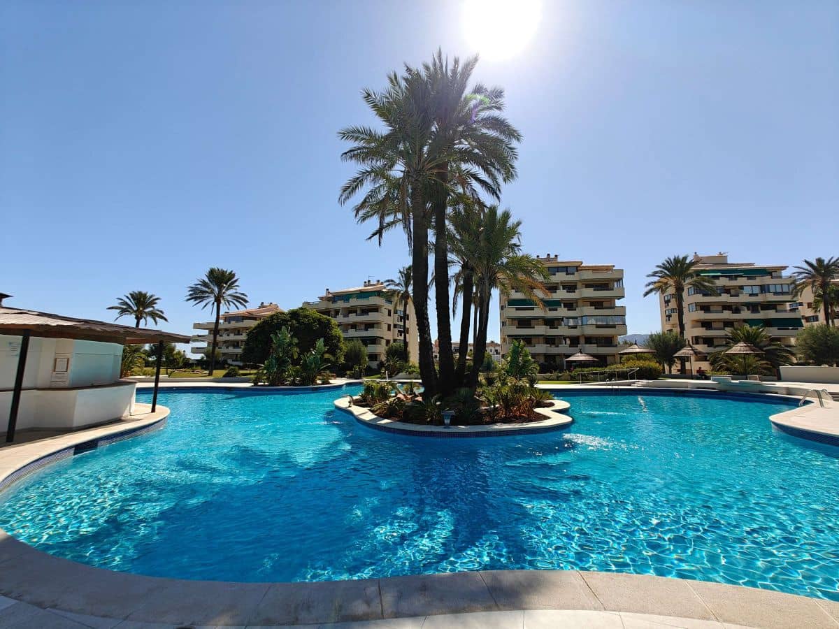 3 Zimmer Apartment zu vermieten in Denia mit Pool Garage - 1.200 € (Ref: 9210463)