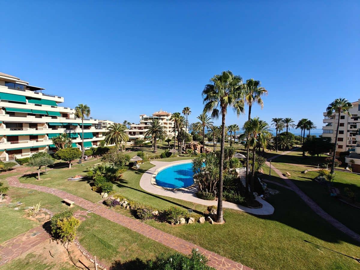 3 Zimmer Apartment zu vermieten in Denia mit Pool Garage - 1.200 € (Ref: 9210463)