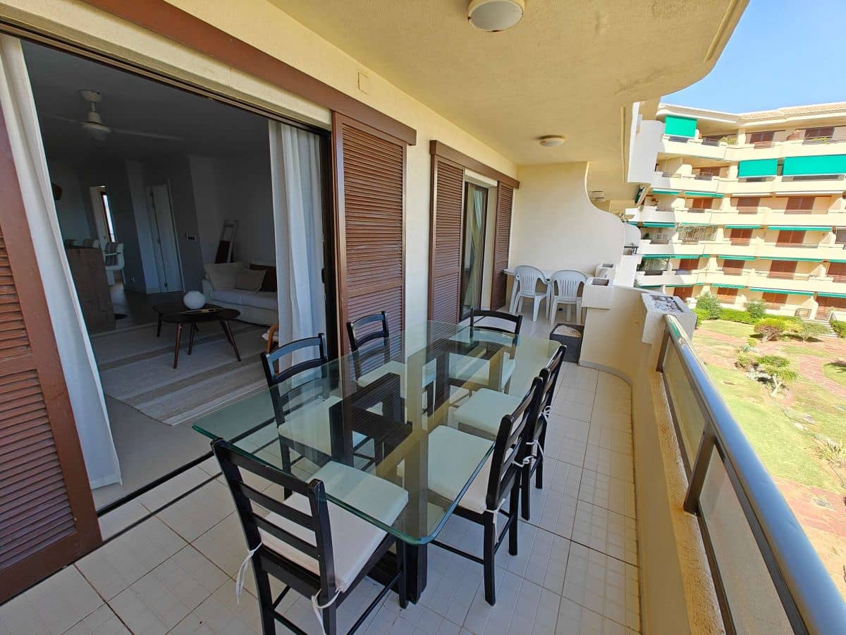 3 Zimmer Apartment zu vermieten in Denia mit Pool Garage - 1.200 € (Ref: 9210463)