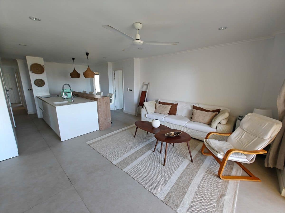 3 Zimmer Apartment zu vermieten in Denia mit Pool Garage - 1.200 € (Ref: 9210463)