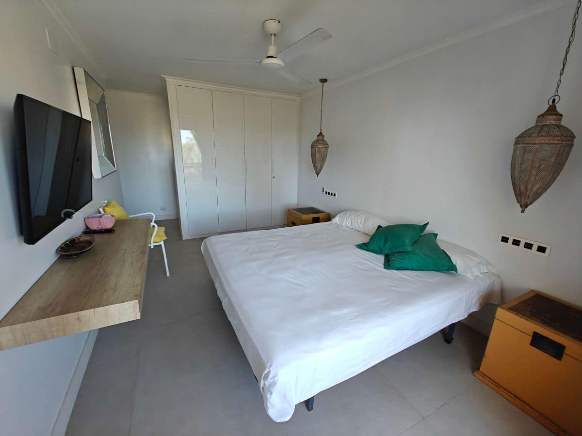 3 Zimmer Apartment zu vermieten in Denia mit Pool Garage - 1.200 € (Ref: 9210463)