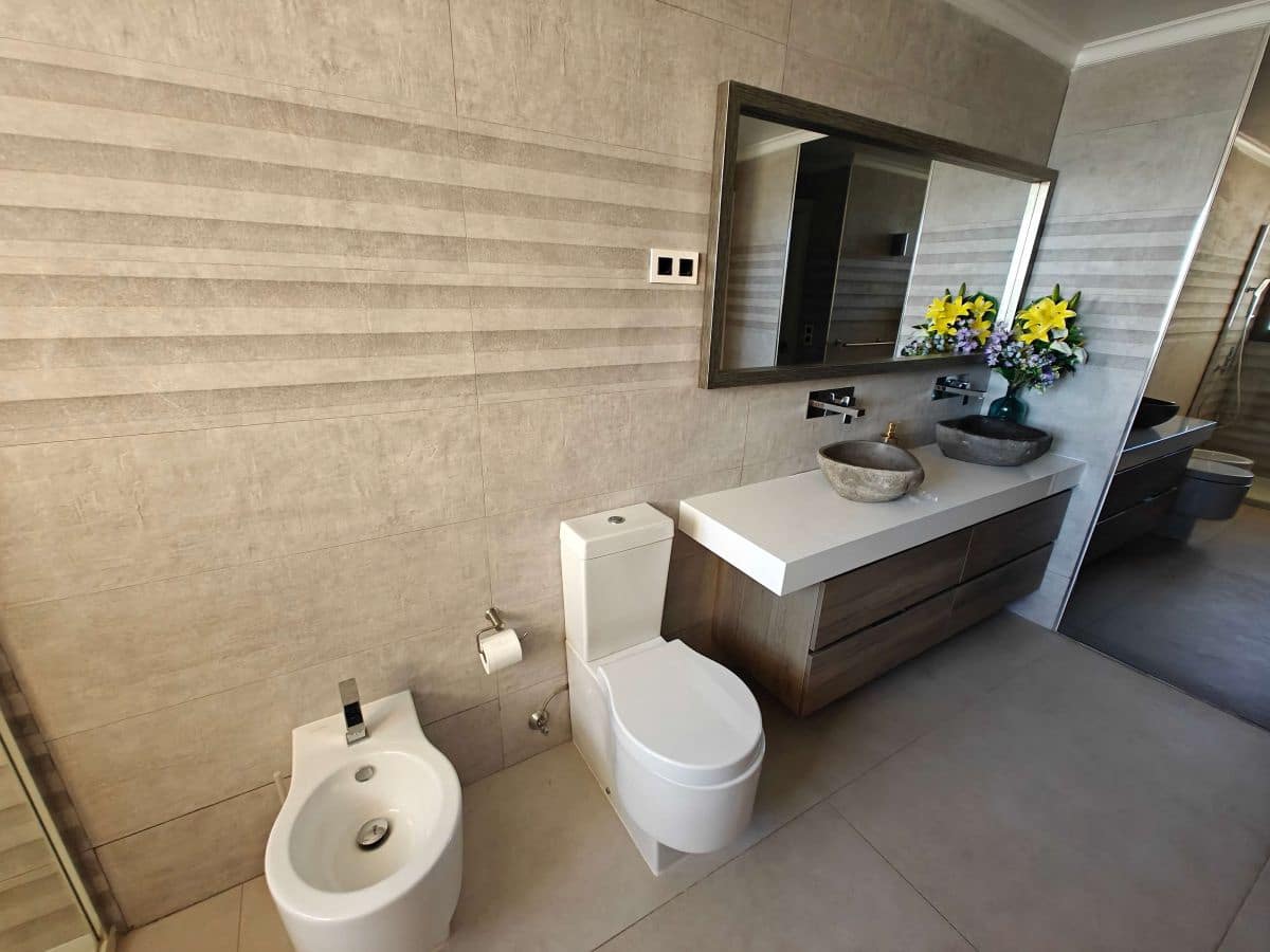 3 Zimmer Apartment zu vermieten in Denia mit Pool Garage - 1.200 € (Ref: 9210463)