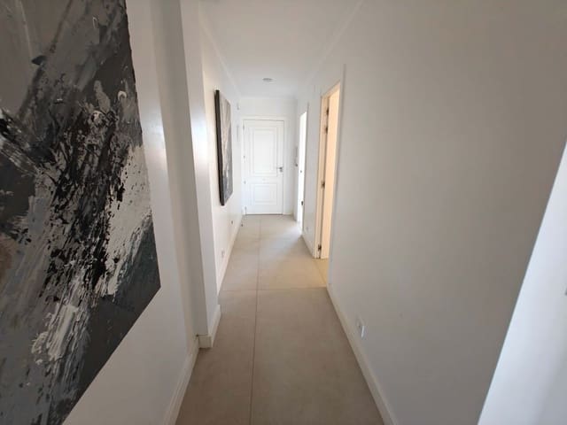 3 bedroom Apartment for rent in Denia with pool garage - € 1,200 (Ref: 9210463)