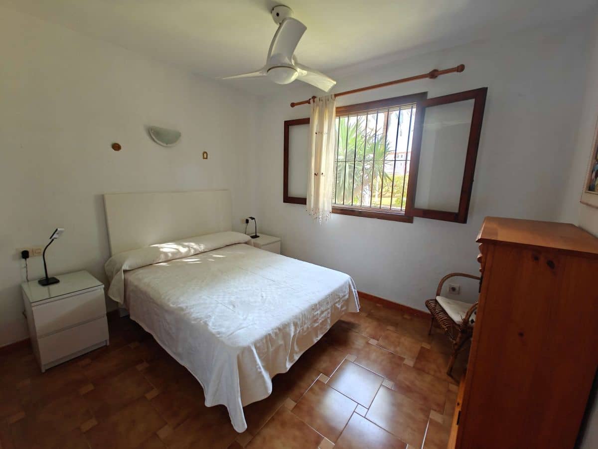 3 sypialnia Apartament do wynajęcia w Denia z basenem garażem - 775 € (Ref: 9216723)