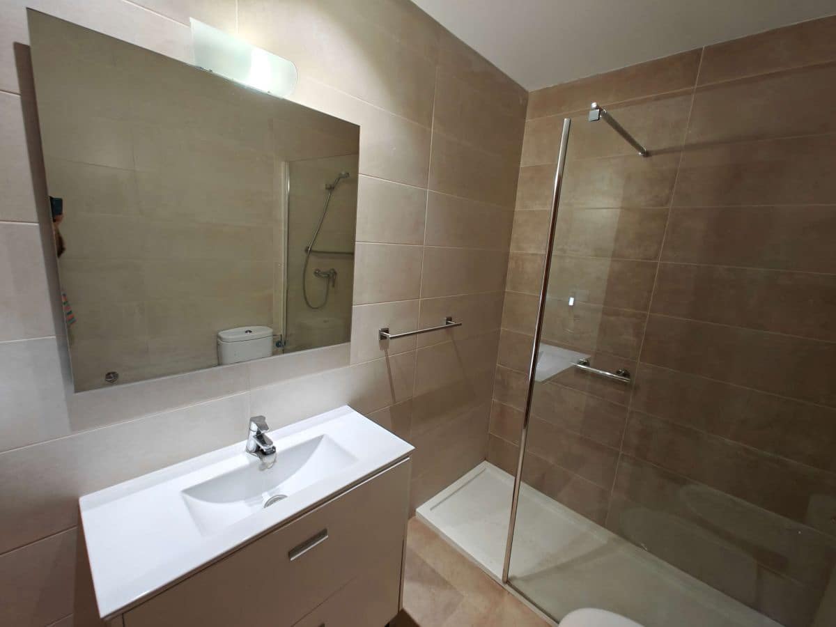 3 sypialnia Apartament do wynajęcia w Denia z basenem garażem - 775 € (Ref: 9216723)