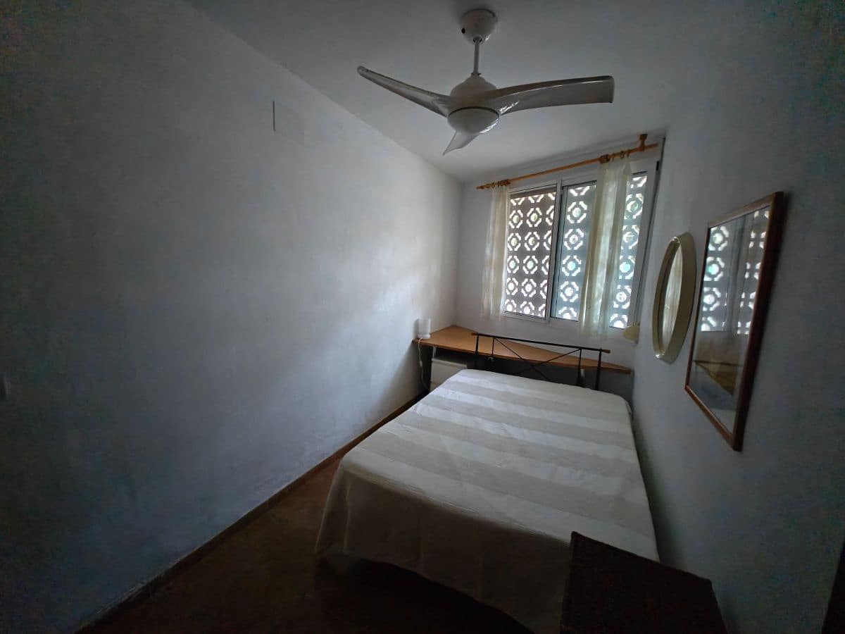 3 sypialnia Apartament do wynajęcia w Denia z basenem garażem - 775 € (Ref: 9216723)