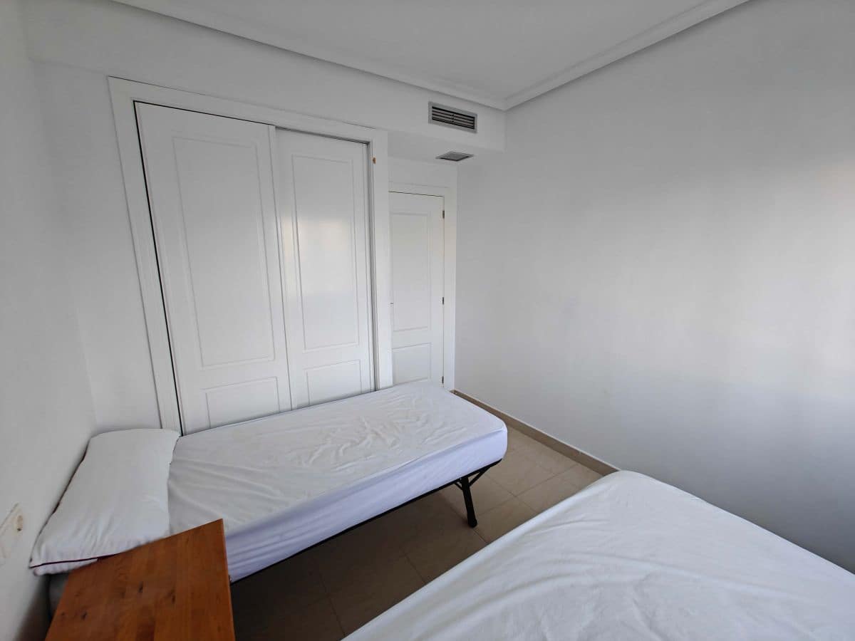 2 soveværelse Lejlighed til leje i Denia med swimmingpool garage - € 695 (Ref: 9240471)