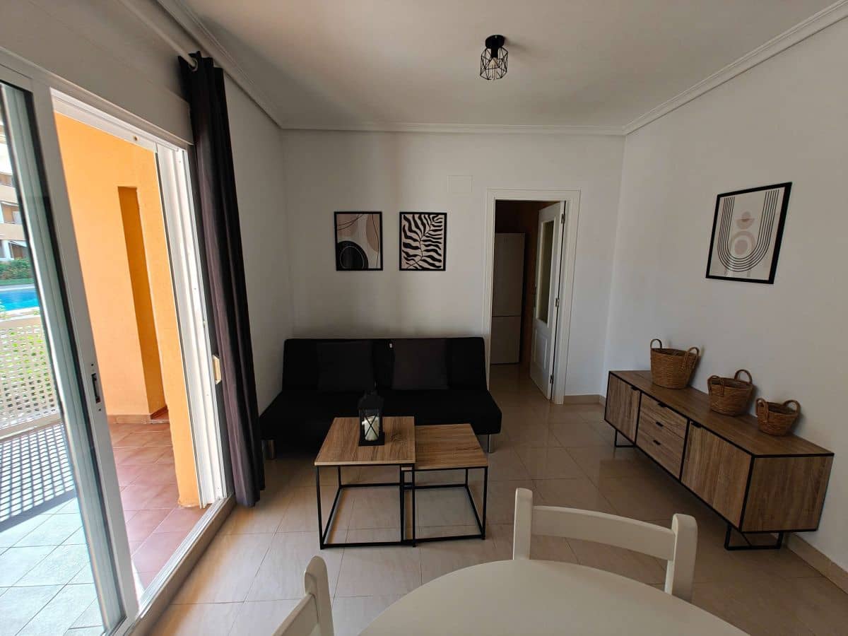 2 soveværelse Lejlighed til leje i Denia med swimmingpool garage - € 695 (Ref: 9240471)