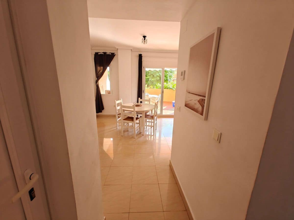 2 soveværelse Lejlighed til leje i Denia med swimmingpool garage - € 695 (Ref: 9240471)