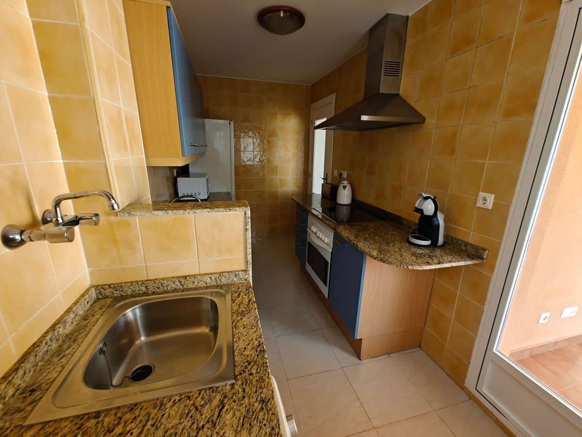 2 soveværelse Lejlighed til leje i Denia med swimmingpool garage - € 695 (Ref: 9240471)