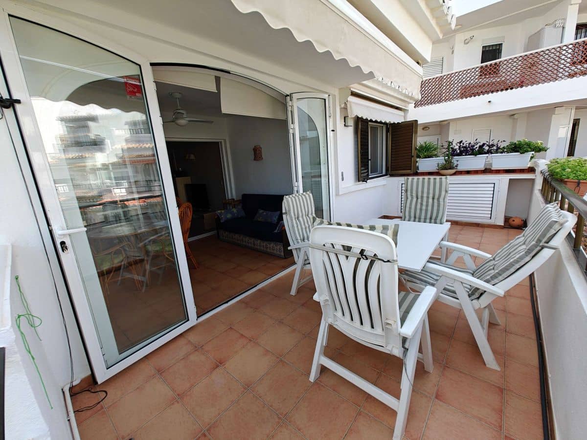 2 soveværelse Lejlighed til leje i Denia med swimmingpool garage - € 800 (Ref: 9258004)