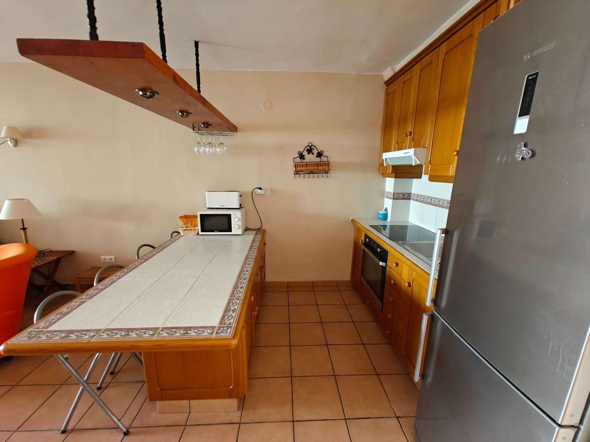 2 soveværelse Lejlighed til leje i Denia med swimmingpool garage - € 800 (Ref: 9258004)