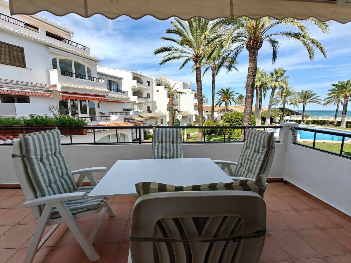 2 soveværelse Lejlighed til leje i Denia med swimmingpool garage - € 800 (Ref: 9258004)