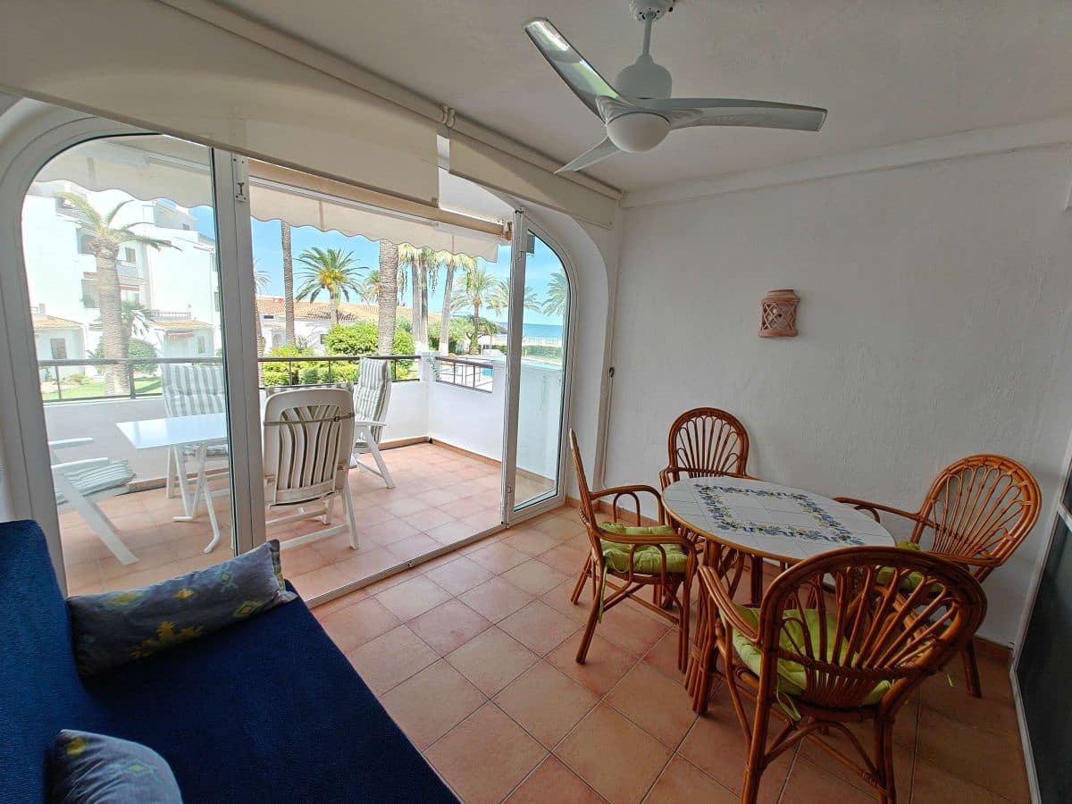 2 soveværelse Lejlighed til leje i Denia med swimmingpool garage - € 800 (Ref: 9258004)