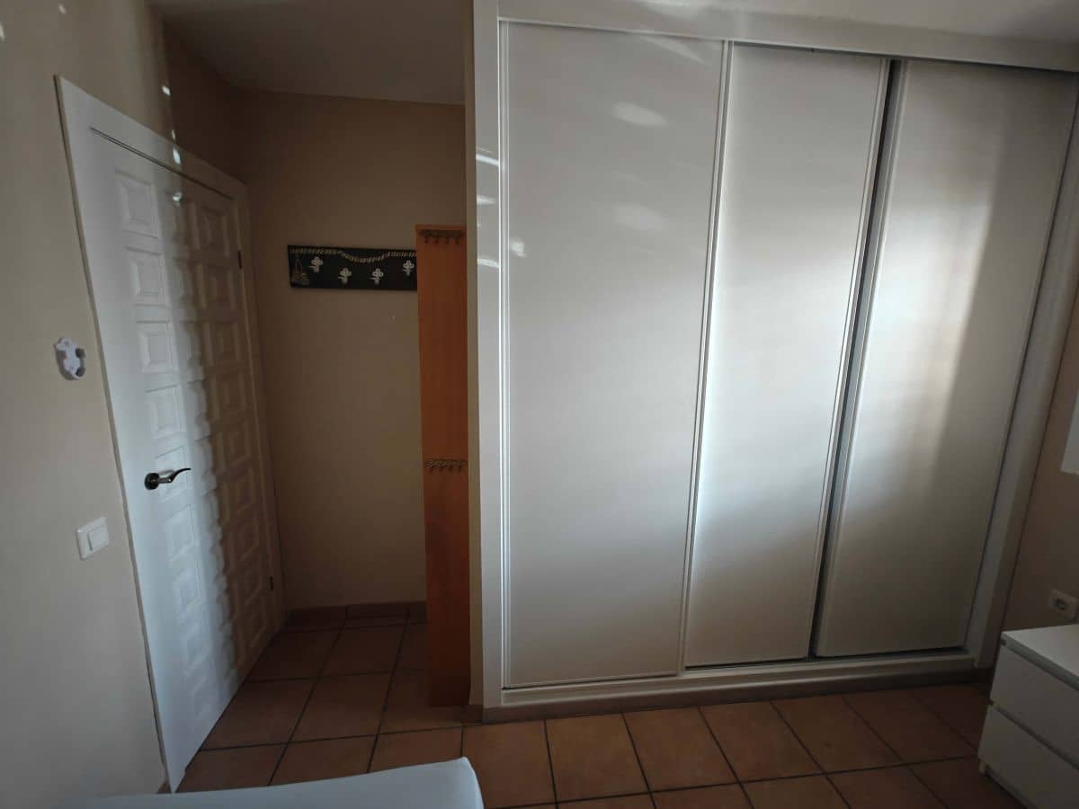 2 soveværelse Lejlighed til leje i Denia med swimmingpool garage - € 800 (Ref: 9258004)