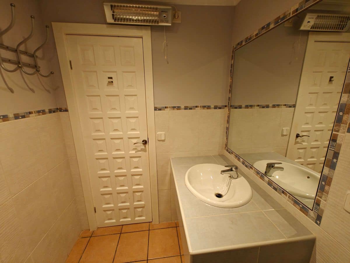 2 soveværelse Lejlighed til leje i Denia med swimmingpool garage - € 800 (Ref: 9258004)