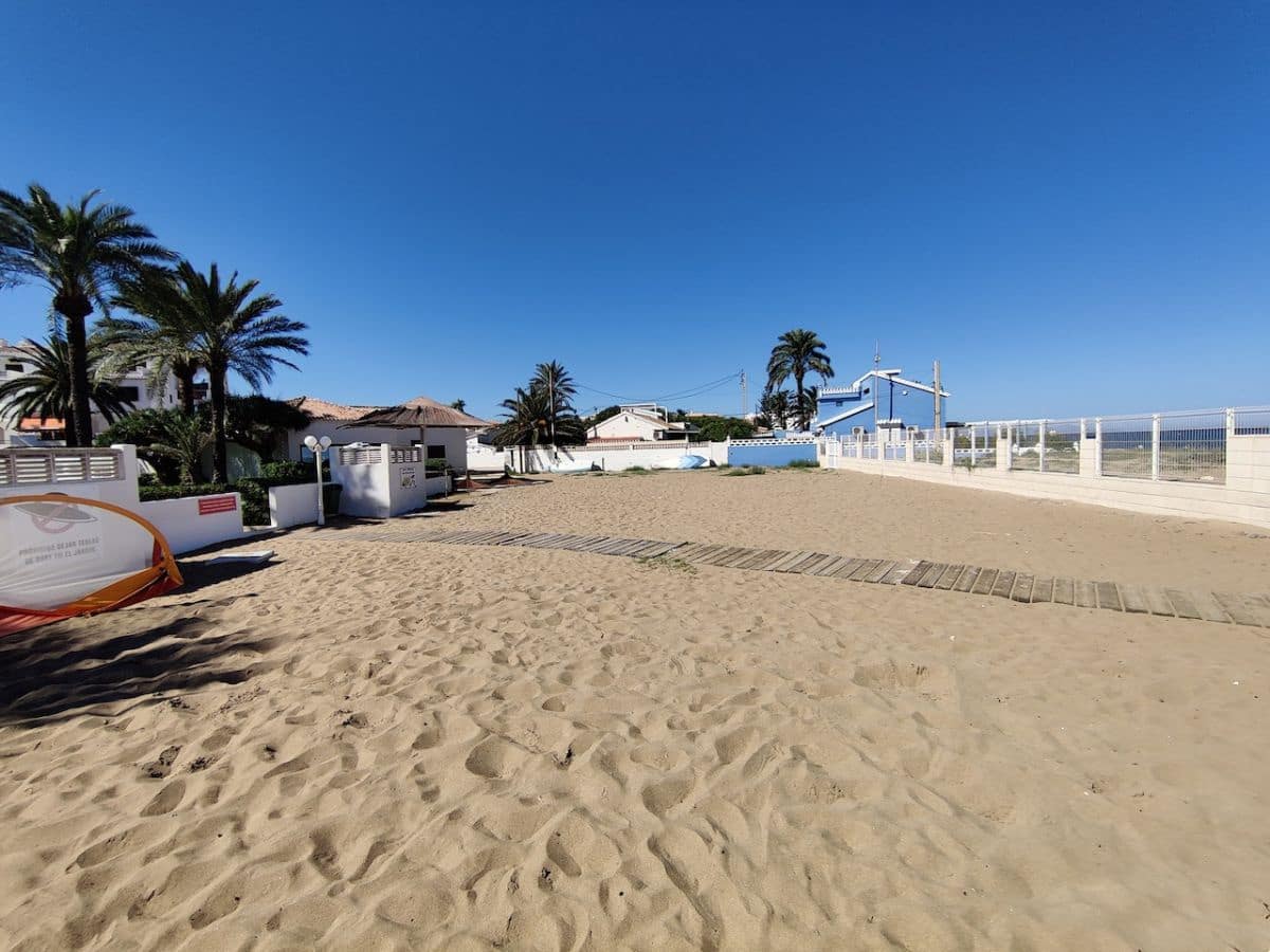 2 soveværelse Lejlighed til leje i Denia med swimmingpool garage - € 800 (Ref: 9258004)