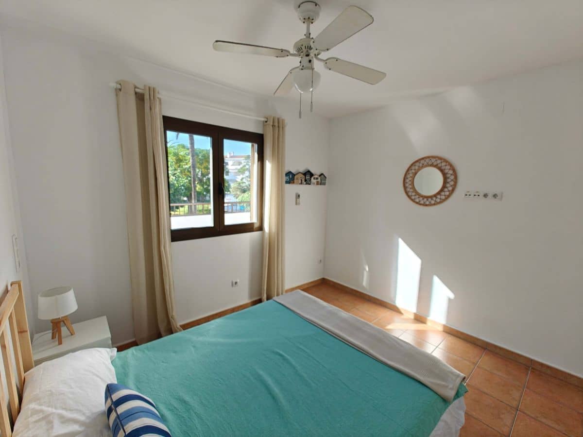 2 soveværelse Lejlighed til leje i Denia med swimmingpool garage - € 800 (Ref: 9348662)