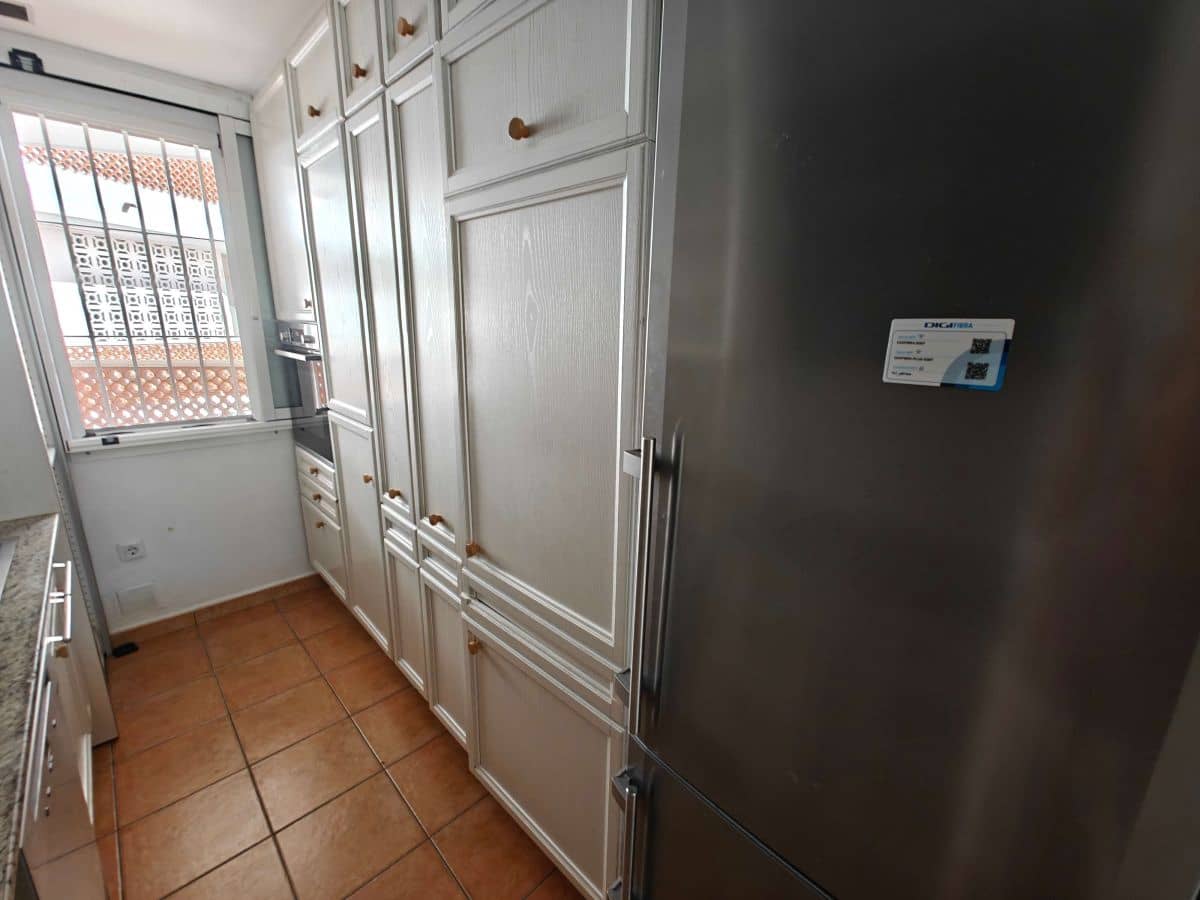 2 soveværelse Lejlighed til leje i Denia med swimmingpool garage - € 800 (Ref: 9348662)