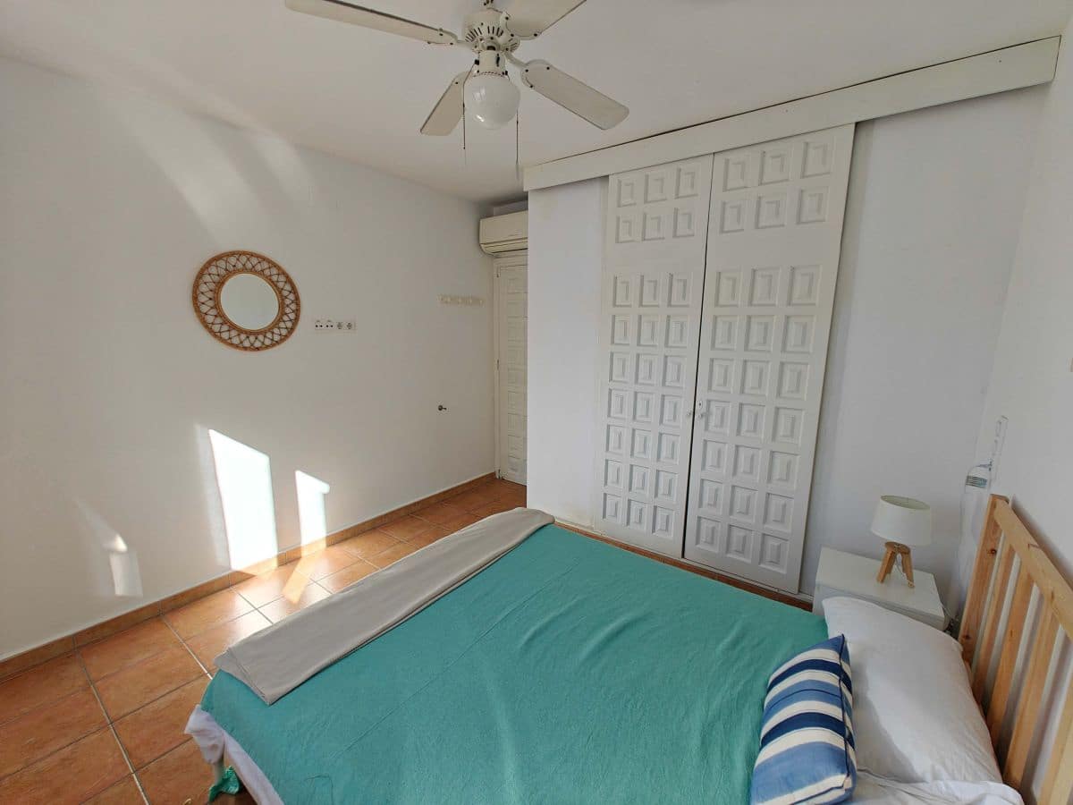 2 soveværelse Lejlighed til leje i Denia med swimmingpool garage - € 800 (Ref: 9348662)