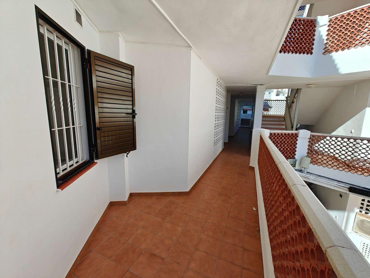 2 soveværelse Lejlighed til leje i Denia med swimmingpool garage - € 800 (Ref: 9348662)