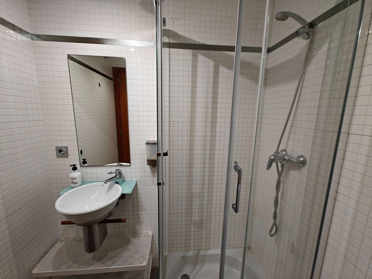 2 soverom Leilighet til leie i Denia med svømmebasseng garasje - € 830 (Ref: 9776886)