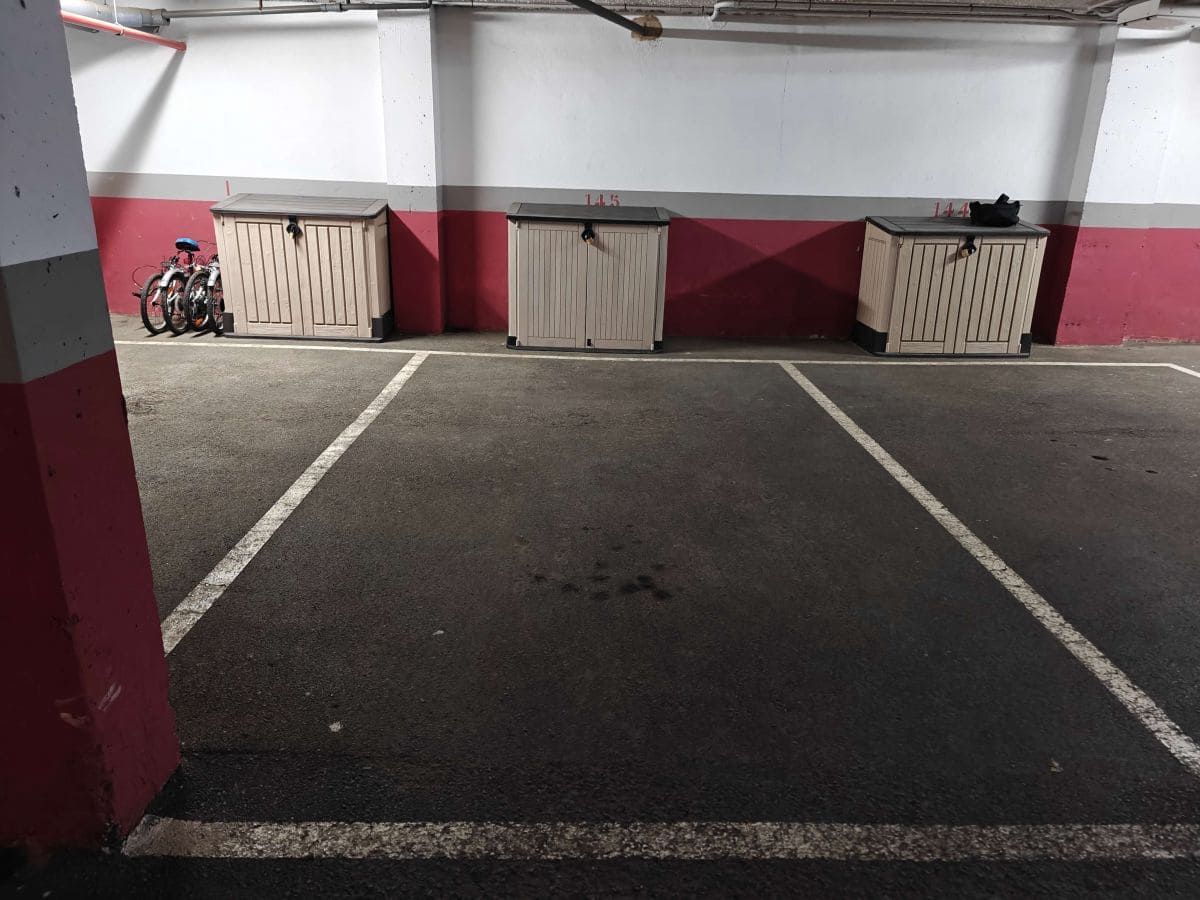 2 soverom Leilighet til leie i Denia med svømmebasseng garasje - € 830 (Ref: 9776886)