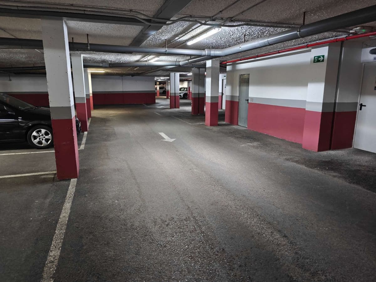 2 soverom Leilighet til leie i Denia med svømmebasseng garasje - € 830 (Ref: 9776886)