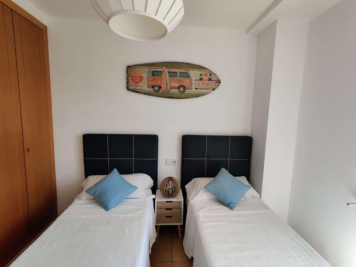 2 bedroom Apartment for rent in Denia with pool garage - € 990 (Ref: 9945066)