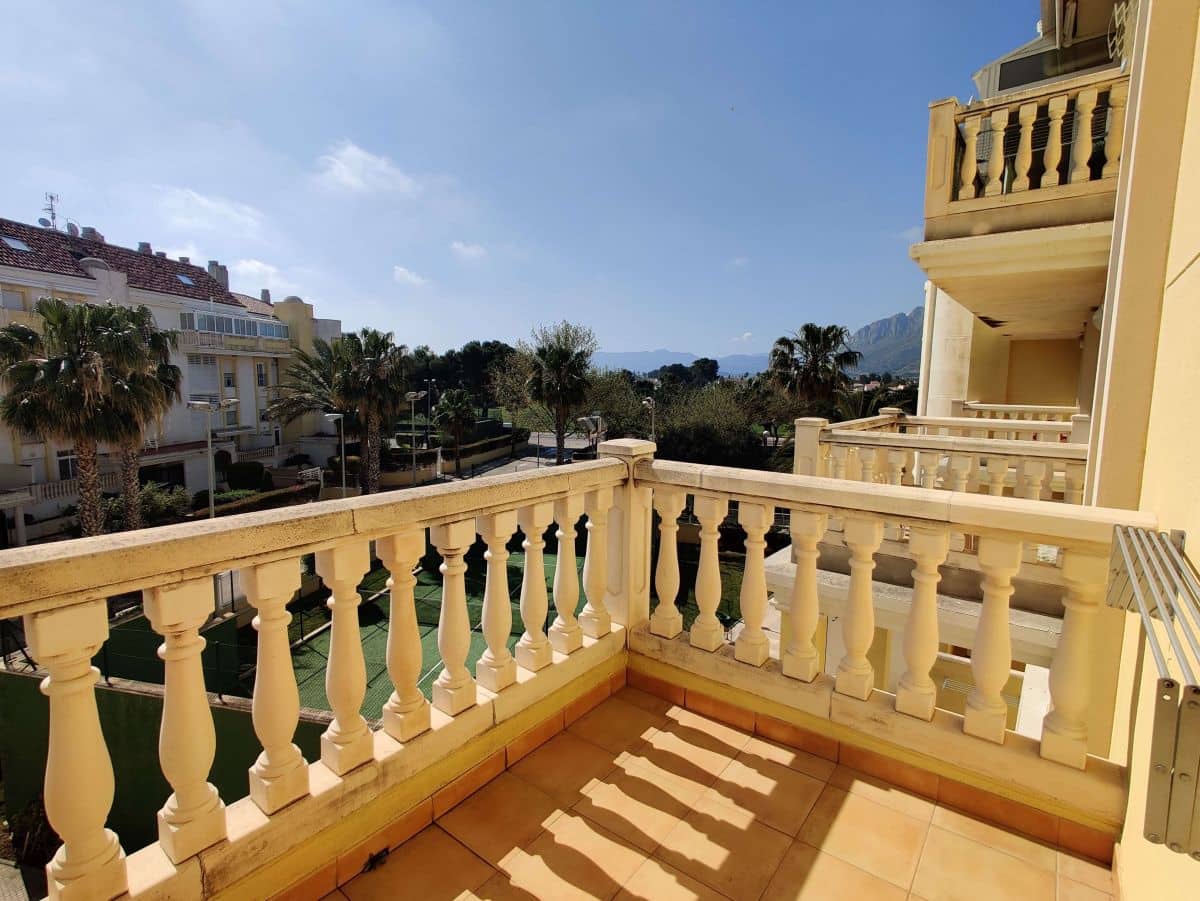 2 bedroom Apartment for rent in Denia with pool garage - € 990 (Ref: 9945066)
