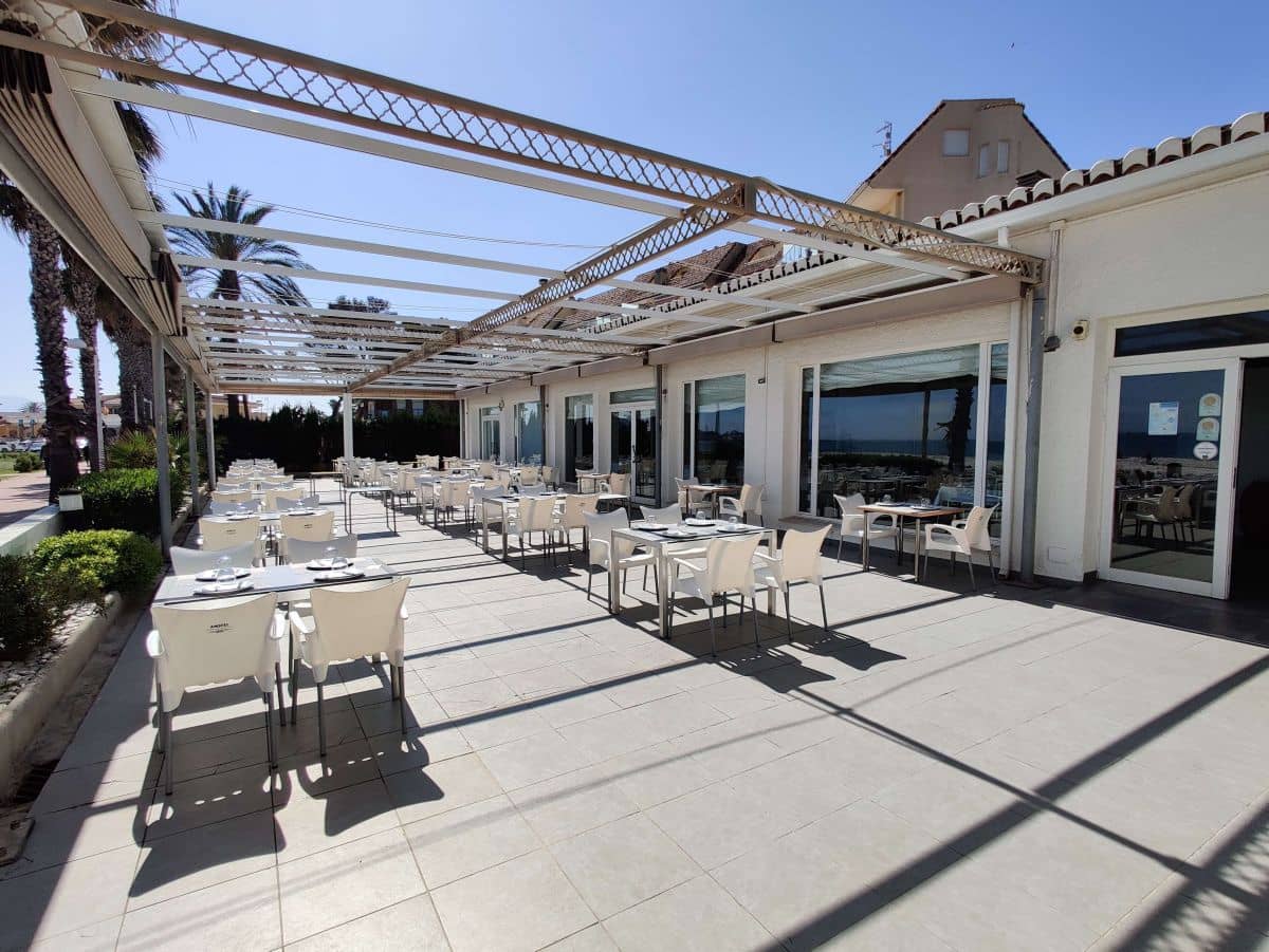 2 bedroom Apartment for rent in Denia with pool garage - € 990 (Ref: 9945066)