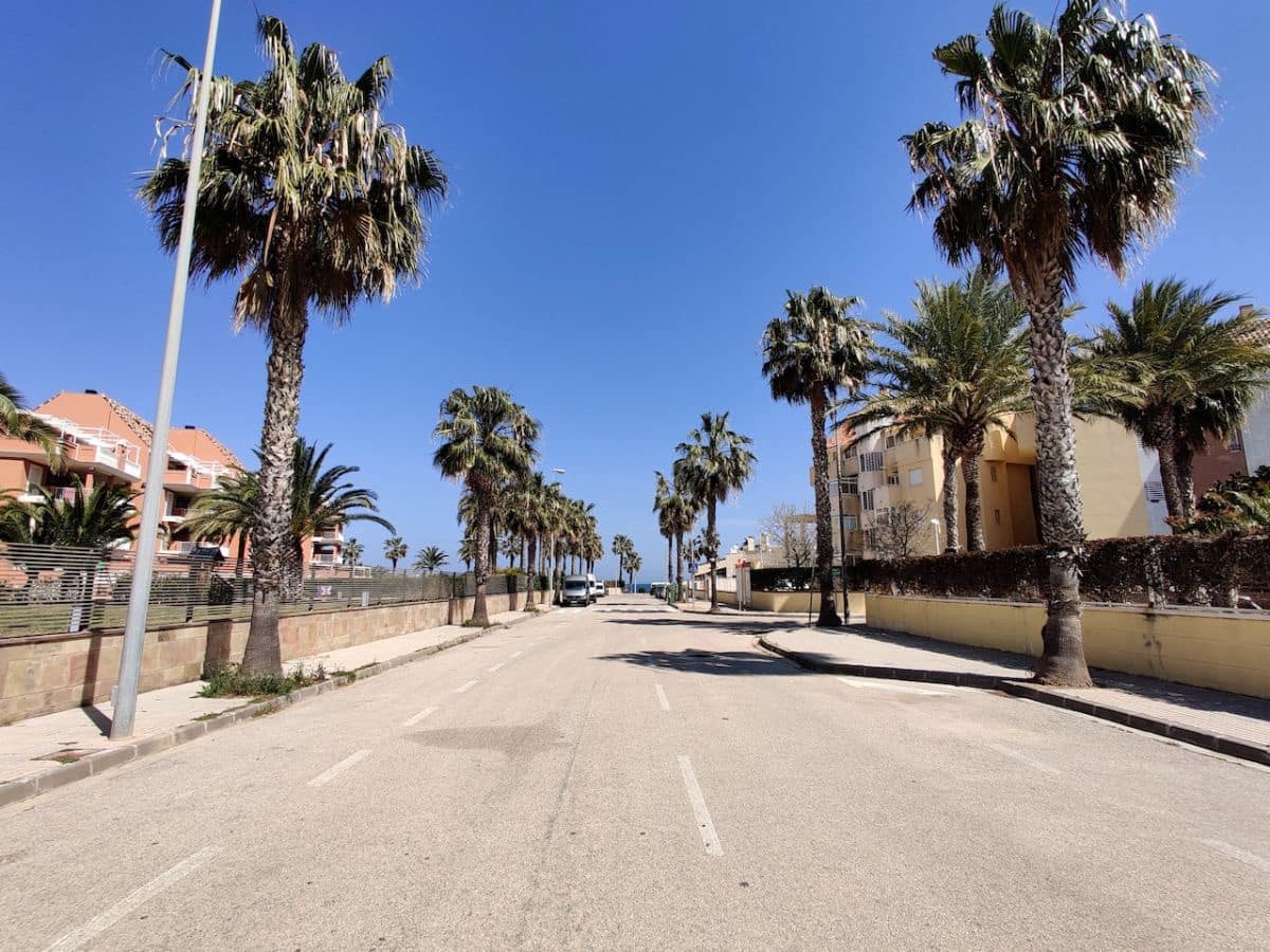 2 bedroom Apartment for rent in Denia with pool garage - € 990 (Ref: 9945066)