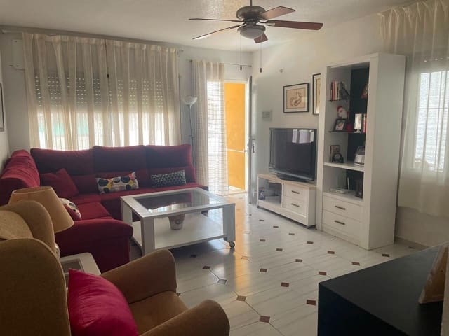 4 soveværelse Villa til leje i Los Narejos, Los Alcázares med garage - € 850 (Ref: 10030690)