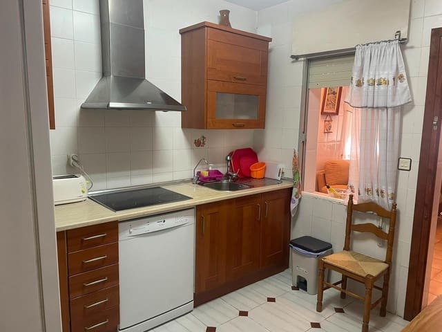 4 soveværelse Villa til leje i Los Narejos, Los Alcázares med garage - € 850 (Ref: 10030690)