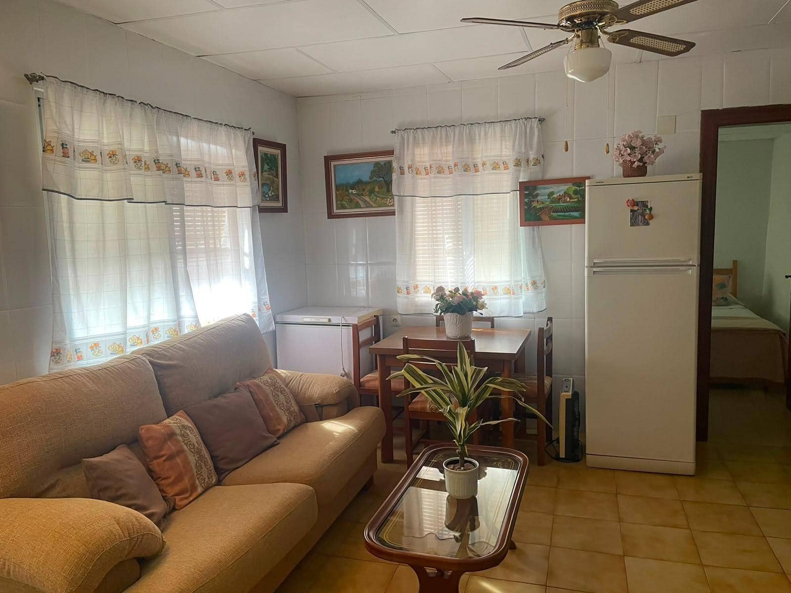 4 bedroom Villa for rent in Los Narejos with garage - € 850 (Ref: 10030690)