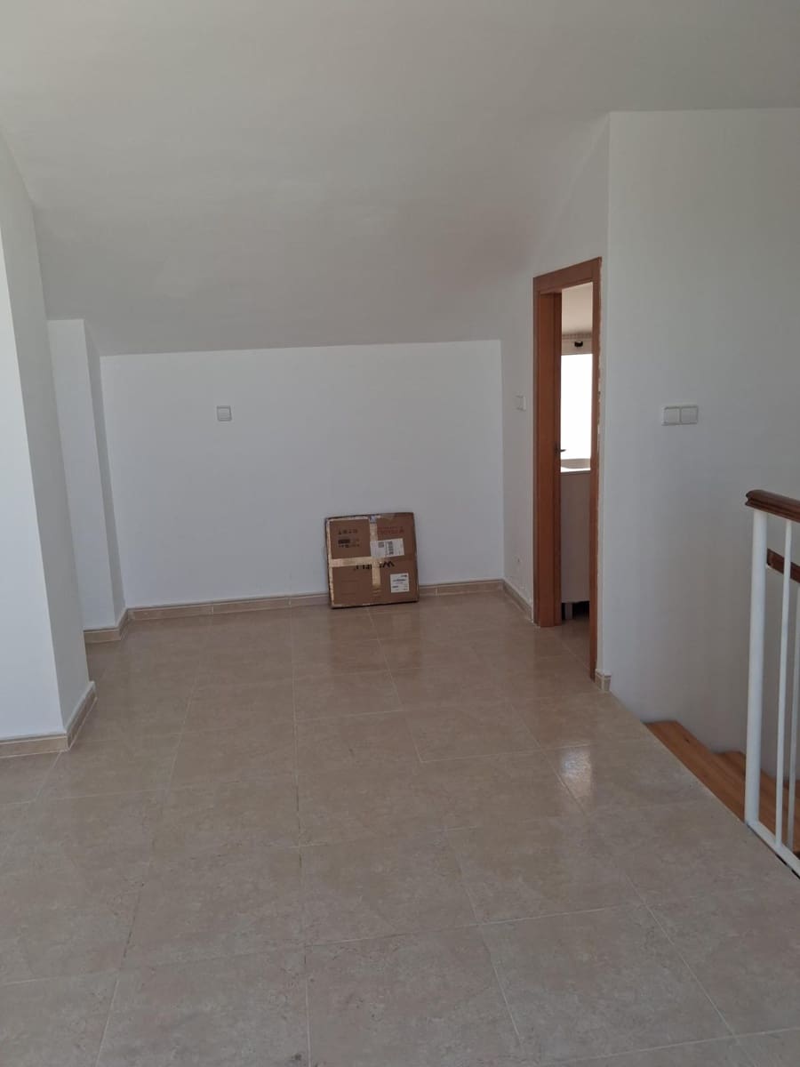 4 chambre Villa/Maison Mitoyenne à vendre à Los Alcazares avec garage - 239 000 € (Ref: 10031745)