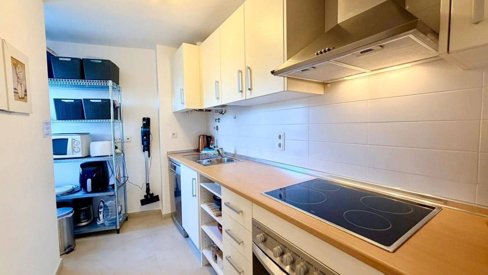 2 bedroom Apartment for rent in Hacienda Riquelme with pool - € 695 (Ref: 10062153)