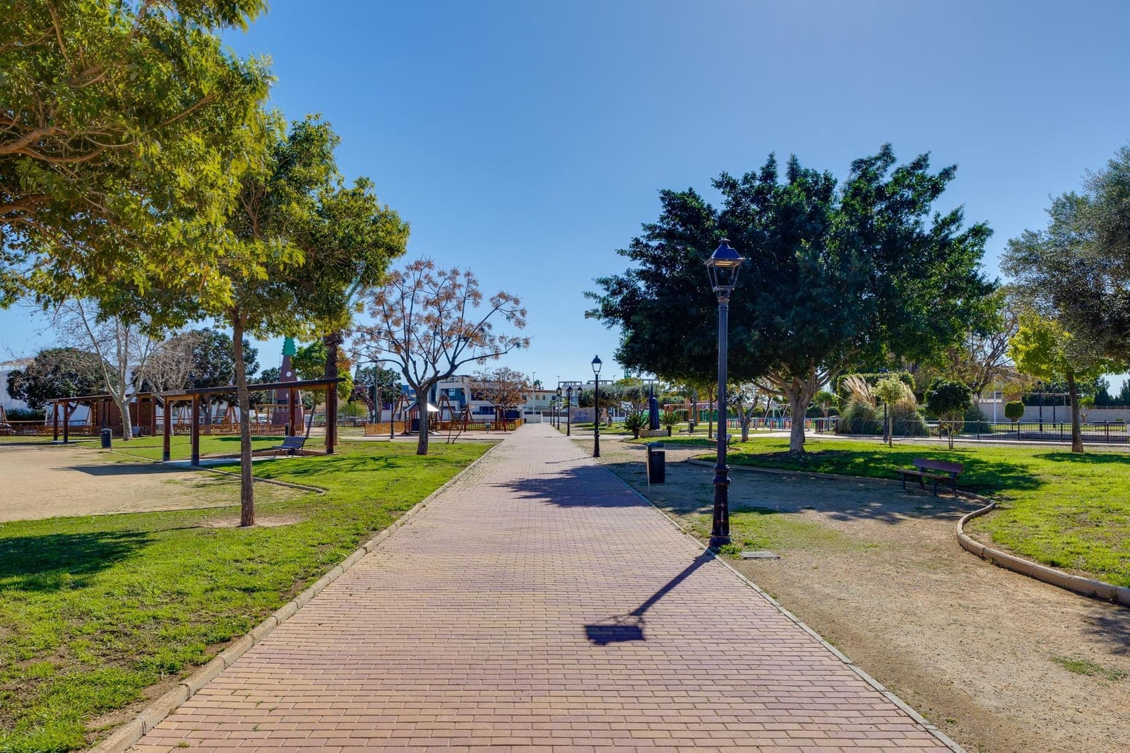 2 sypialnia Apartament na sprzedaż w Miasto Alicante / Alacant z garażem - 259 950 € (Ref: 10089607)