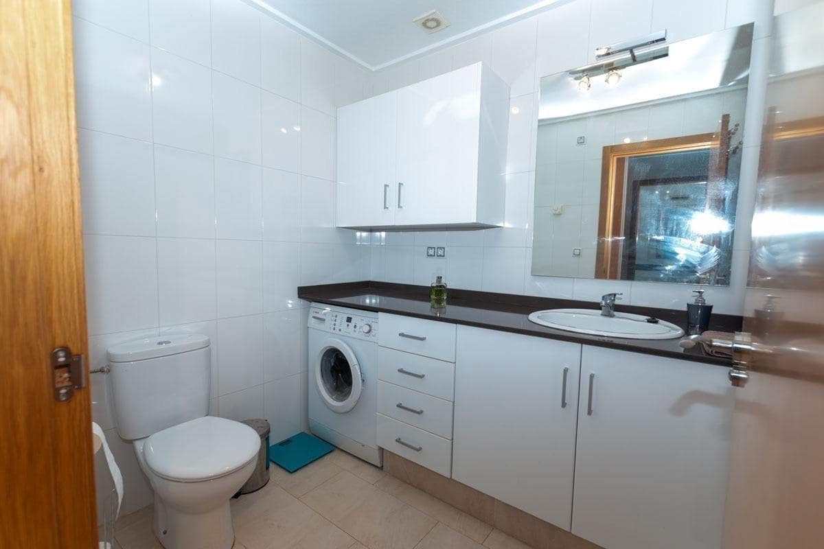 Chalet de 3 habitaciones en Orihuela Costa en venta con garaje - 395.000 € (Ref: 10089608)