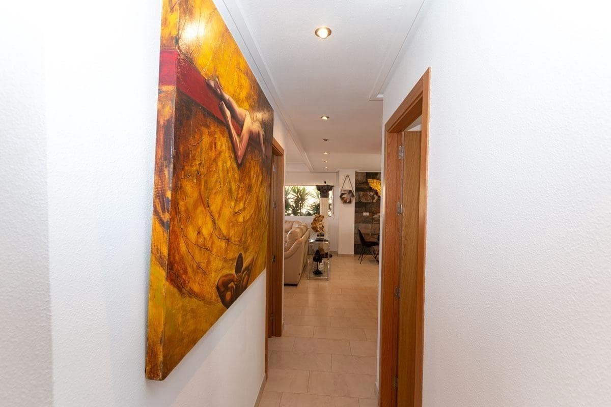 Chalet de 3 habitaciones en Orihuela Costa en venta con garaje - 395.000 € (Ref: 10089608)