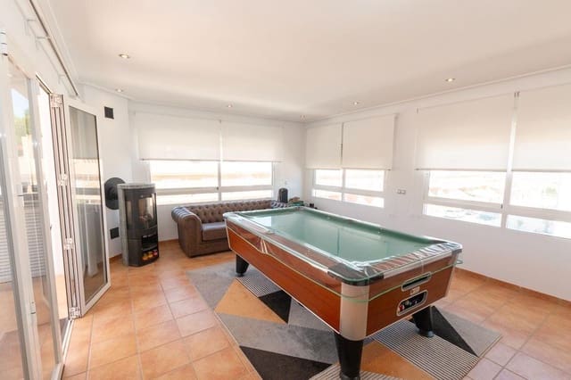 Chalet de 3 habitaciones en Lomas de Cabo Roig - Los Dolses, Orihuela en venta con garaje - 395.000 € (Ref: 10089608)